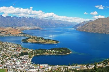 New Zealand – Land Of The Long White Cloud